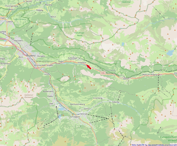 Rohbau: Mitarbeiterhaus mit 7 Wohneinheiten in Braz