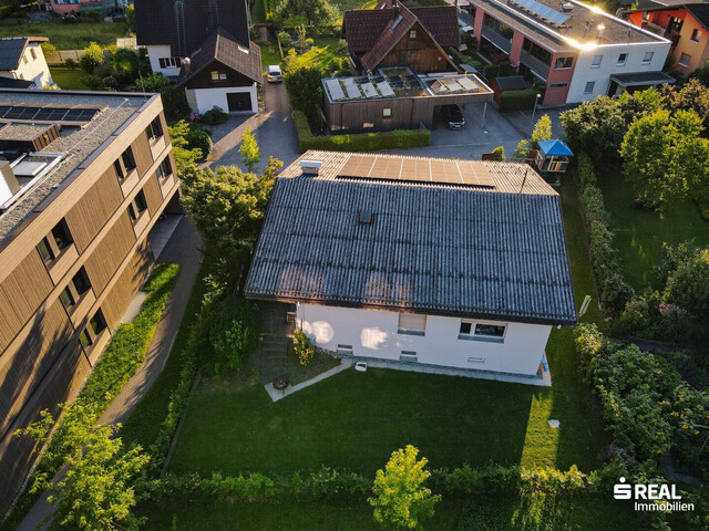 Großzügiges Haus in Feldkirch: Platz, Garten und Sauna