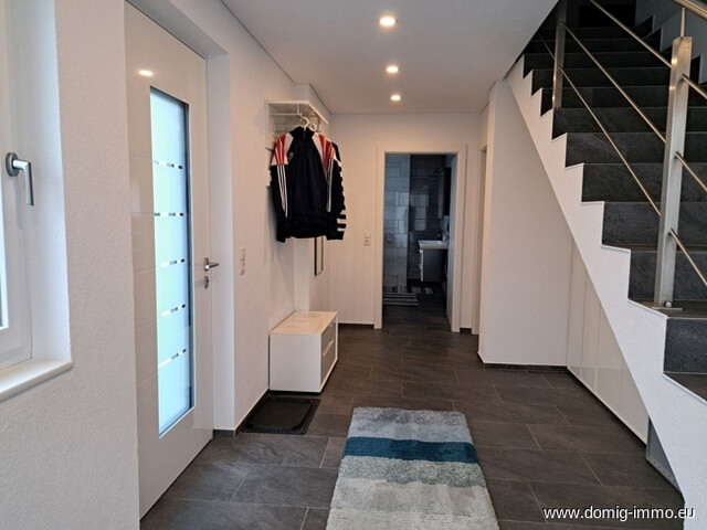 Exklusives Mehrfamilienhaus mit 3 Wohneinheiten – auf 1.062 m² Grund im Herzen von Feldkirch/Gisingen