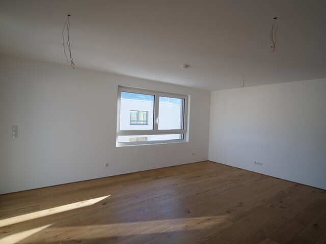 2-Zi-Dachgeschosswohnung mit großem Kellerabteil. 