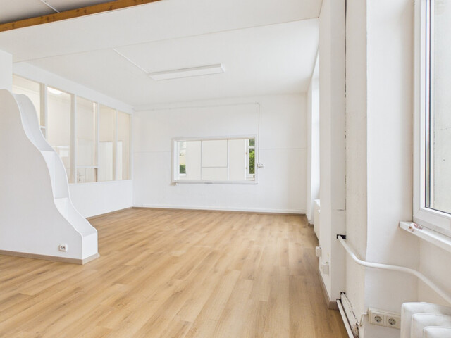 Lagerflächen von 3 - 100 m² und Büros für Privatpersonen und Unternehmen in der Stauzone Hohenems