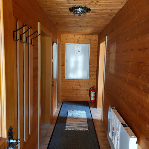 Kleinwohnung in ruhiger sonniger Südhanglage.