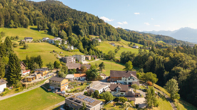 Moderner Bungalow in Ruhelage – Wohnen auf einer Ebene in Batschuns