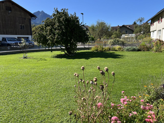 CHARMANTES EINFAMILIENHAUS MIT VIEL GARTEN