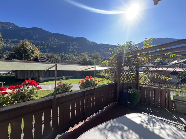 CHARMANTES EINFAMILIENHAUS MIT VIEL GARTEN