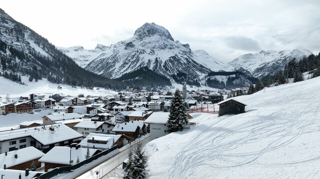 Exklusives Baugrundstück mit Projektierung & Ski-In!