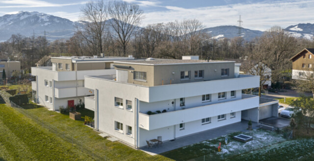 Ruhige Gartenwohnung mit großzügiger Terrasse (Innenhof) und Tiefgaragenplätze in Mäder