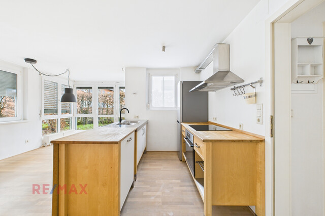 Zentrum & Natur: Attraktive 3-Zimmer-Mietwohnung mit Garten