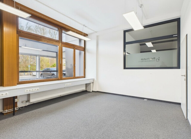 Moderne, zeitgemäße, flexibel gestaltbare Büroeinheiten zur Miete - 26 m², 80m² bis zu insgesamt ca. 200 m² - Treietstraße 17, 6833 Klaus