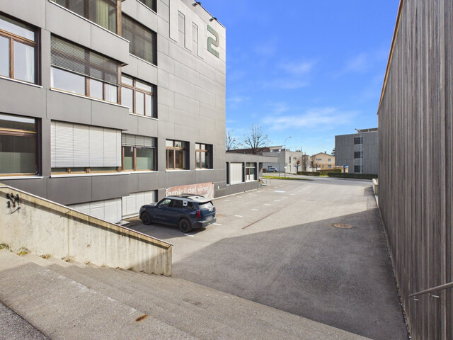 Moderne, zeitgemäße, flexibel gestaltbare Büroeinheiten zur Miete - 26 m², 80m² bis zu insgesamt ca. 200 m² - Treietstraße 17, 6833 Klaus