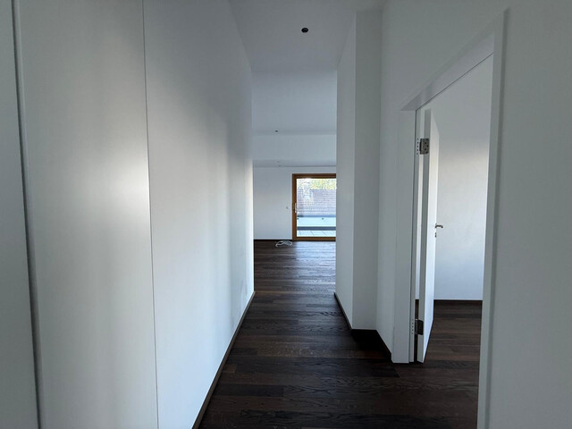 Besonders & Einzigartig  4-Zimmer Dachgeschosswohnung in perfekter Lage.