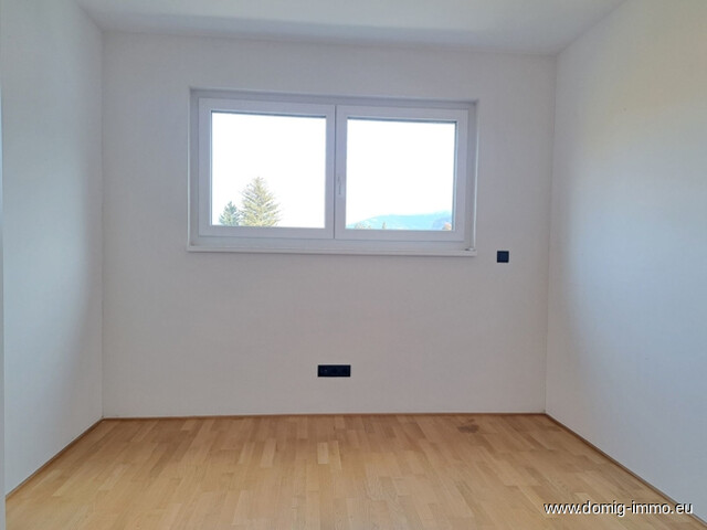 Traumhafte, großzügige Dachgeschosswohnung, 124m² Wlf. mit schöner Sonnenterrasse in Altach!