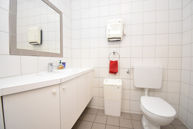 Attraktive Büro / Einzelhandelsfläche in bester Lage – Profitieren Sie von Kundenfrequenz!