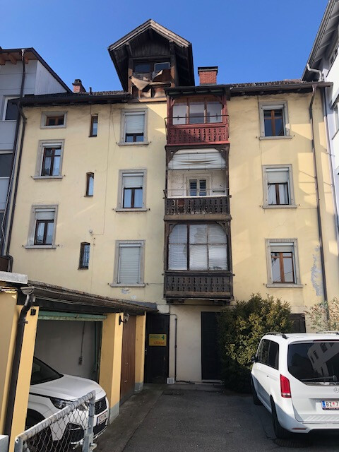 traditionelles Wohn- u. Geschäftshaus