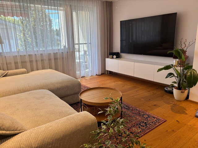 Kernsanierte 4-Zimmerwohnung OHNE Maklerprovision inkl. Tiefgarage nähe Bodensee