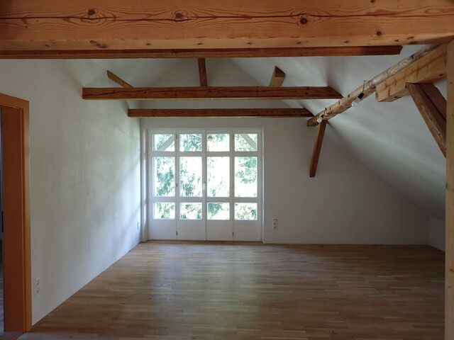 Feldkirch-Tisis …urban, eingebettet im Grünen, ein ganz besonderer Garten und viel Platz…