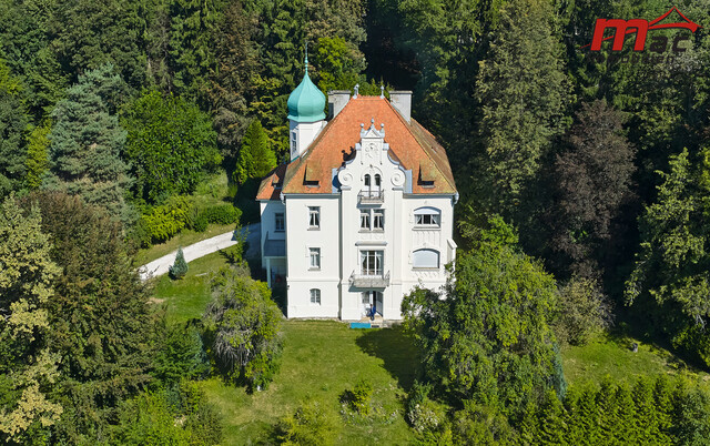 Exklusive Jugendstil-Villa "Ihr privates Schloss am Wörthersee"