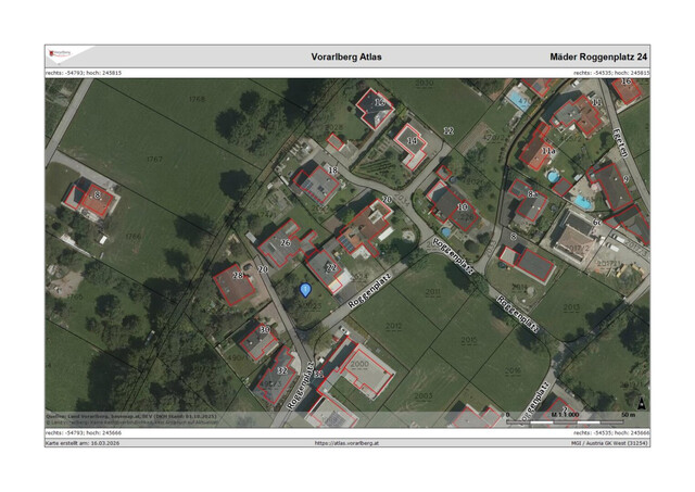 Top-Doppelhaushälfte in Mäder! 5,5 Zimmer und Garten zum Knallerpreis! HAUS 1