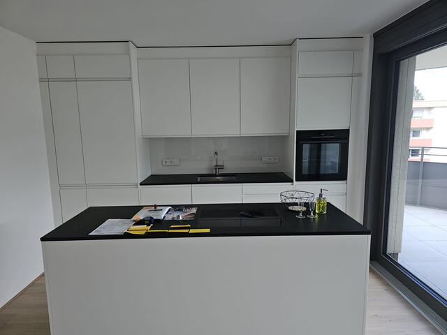 Sehr schöne, See nahe 2-Zi-Whg 55 qm + 40 qm Balkon * Neubau 4. OG * EBK, Lift, Aussicht