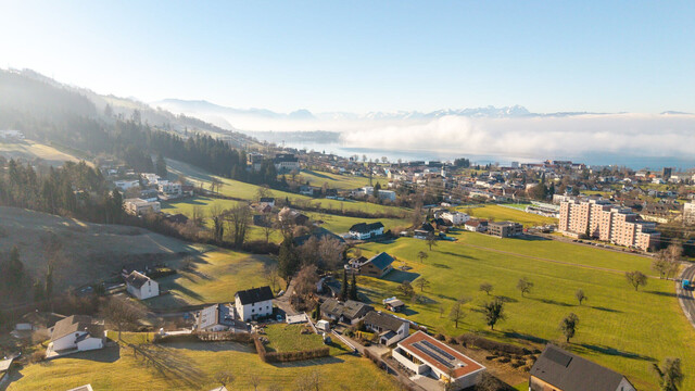 sanierungsbedürftiges Juwel in Lochau: großes Haus mit Seeblick und Garten!