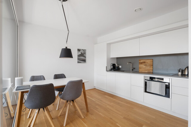 Lochau: 2-Zimmer-Wohnung mit Seeblick und Loggia