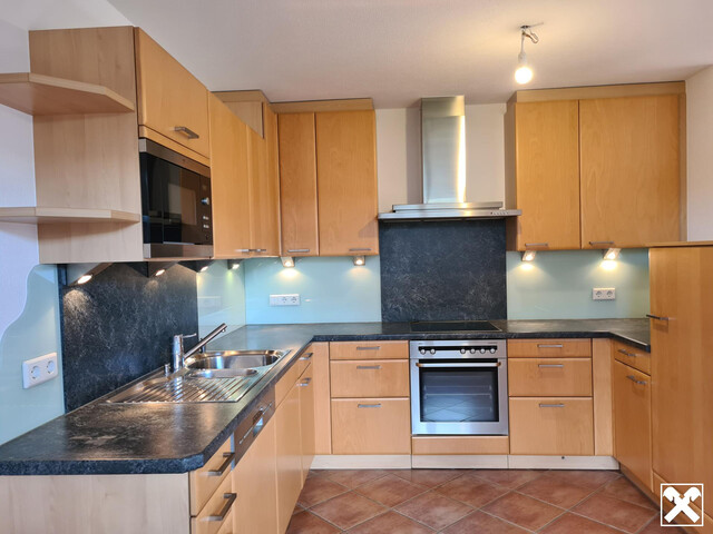 Frisch renovierte Doppelhaushälfte, sofort verfügbar