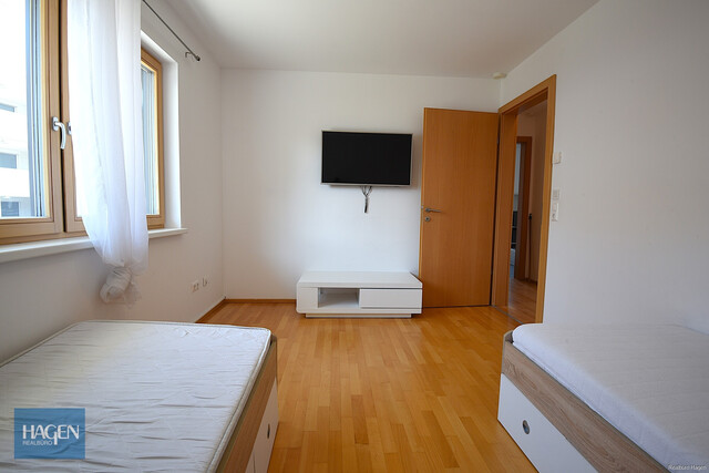 Neuwertiges Wohnhaus mit Carport und Werkstatt in Lustenau zu vermieten!