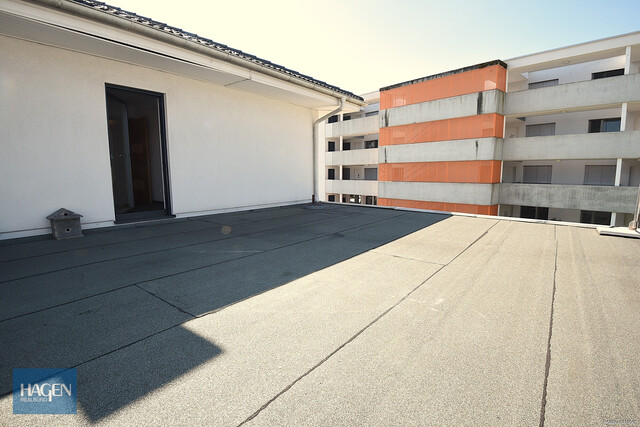 Neuwertiges Wohnhaus mit Carport und Werkstatt in Lustenau zu vermieten!