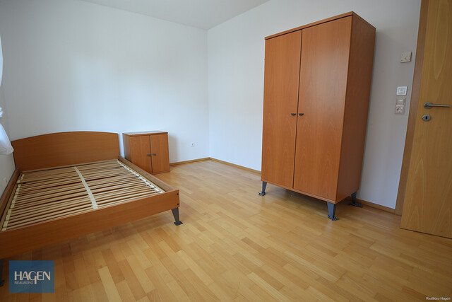 Neuwertiges Wohnhaus mit Carport und Werkstatt in Lustenau zu vermieten!