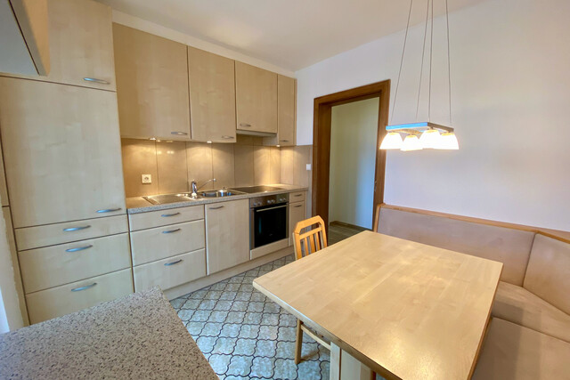 "ohne Provision" helle, geräumige 3,5 Zimmer Wohnung mit 2 Balkone
