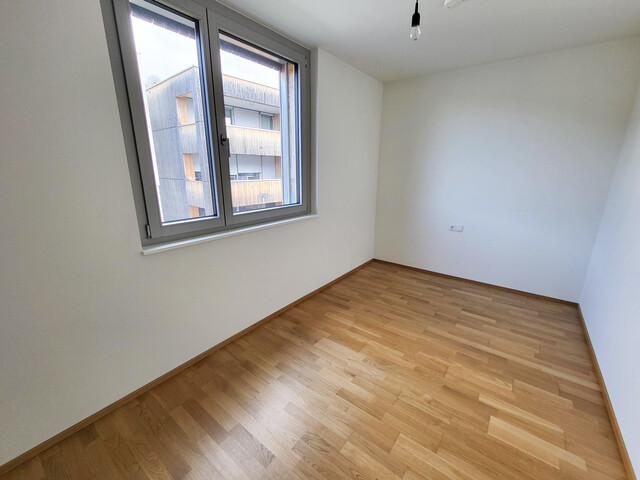 Muntlix: attraktive 3-Zimmer-Dachgeschosswohnung zu vermieten - provisionsfrei