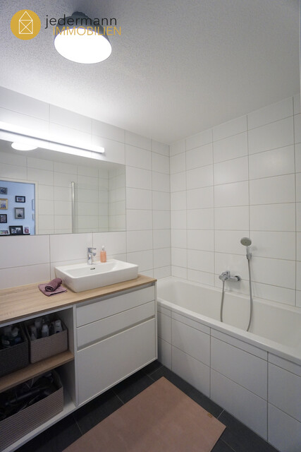 !! VERGEBEN !! LANGEN: Moderne, gemütliche Wohnung in gepflegter Kleinwohnanlage!