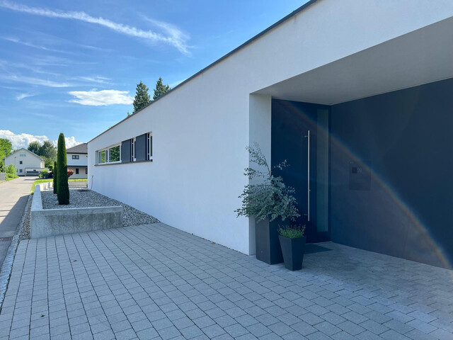 Exklusiver Designer-Bungalow mit Atrium, Wellnessbereich und hochwertiger Ausstattung in ruhiger Lage von Fußach - Privatverkauf – Provisionsfrei