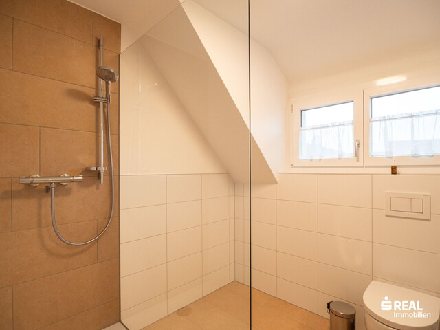 Attraktives 3-Parteienhaus mit großem Grundstück in Dornbirn – Platz, Komfort und Lebensqualität!