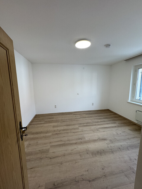 Sanierte 2 Zimmer Wohnung  