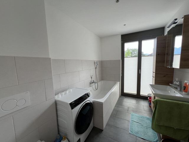 ZENTRALE STARTERWOHNUNG MIT GARTEN