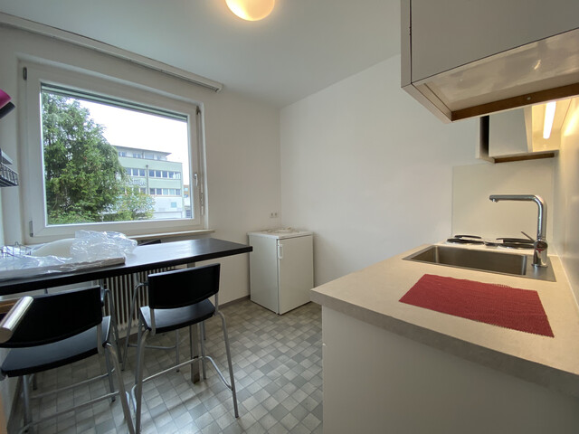 "ohne Provision" helle 1,5 Zimmer Wohnung mit Balkon
