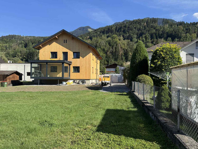 Sonniges Baugrundstück