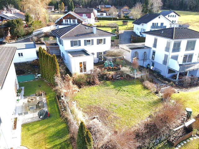 Feldkirch-Tisis: Einfamilienhaus im Landhaus-Stil mit atemberaubender Aussicht!