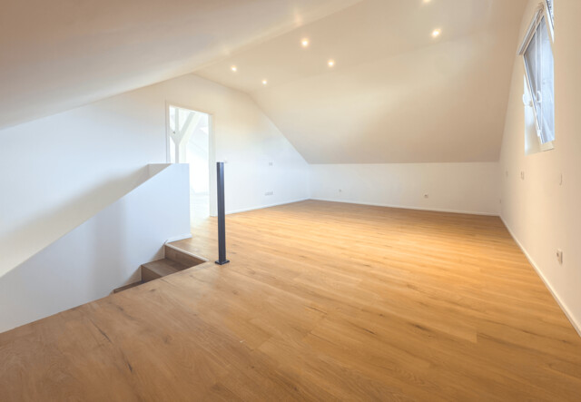 Moderne 4-Zimmer-Maisonette mit weitläufiger Terrasse