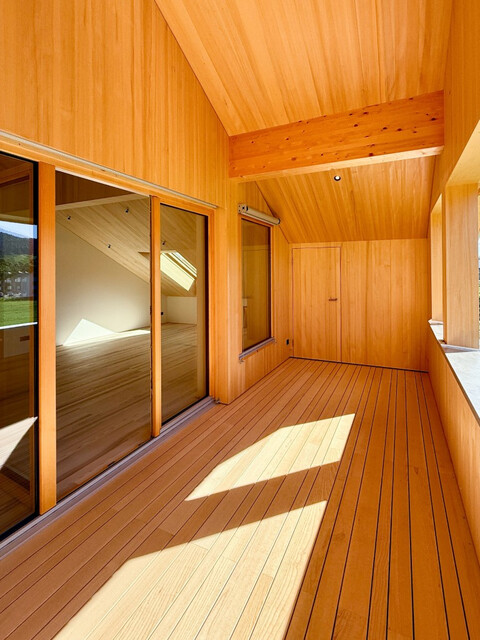 4-Zimmer Dachgeschoßwohnung im Grünen - genial! Top 12