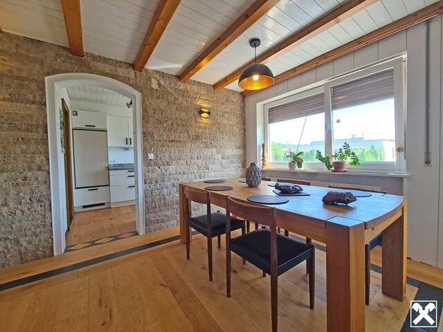 Seltene Gelegenheit - Zwei Wohneinheiten, ein Preis!