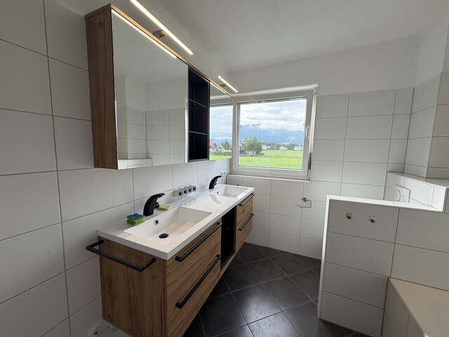 Modernes 5-Zimmer Reihenhaus mit Garten & Terrasse in Hörbranz zur Miete