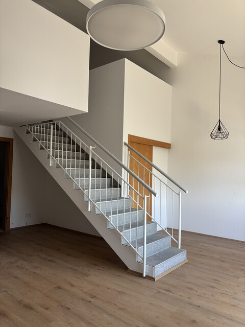 Renovierte 2-Zimmer-Maisonette-Wohnung 