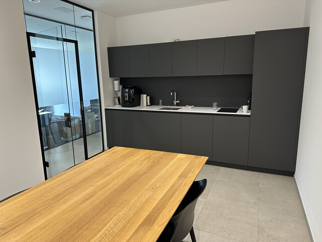 CORNER21 / Working-Places - Office 3