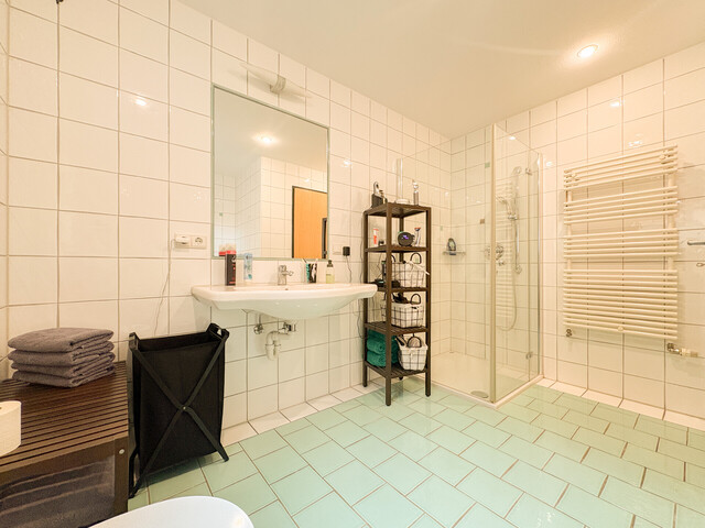 Gepflegte Doppelhaushälfte mit ausgebautem Dachboden