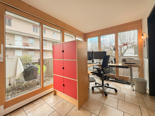 Gepflegte Doppelhaushälfte mit ausgebautem Dachboden