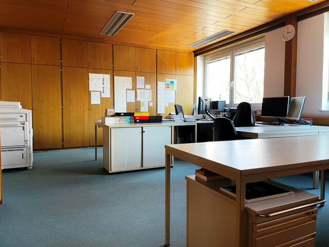 Mäder – Bürofläche im 1. OG mit ca. 73 m² 