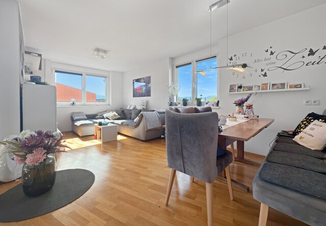 Modernes Familienwohnen: 4 Zimmer mit Balkon in Hohenems