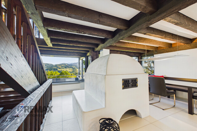 EIN HAUS FÜR MENSCHEN, DIE DAS BESONDERE ZU SCHÄTZEN WISSEN - WOHNEN MIT POOL & PANORAMABLICK